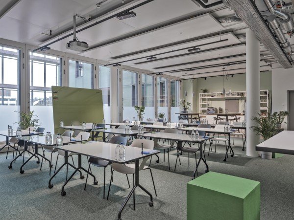 memox | Basel Hauptbahnhof SBB