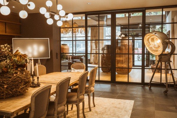 Max Chocolatier Event and Design Studio