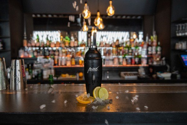 Max Bar