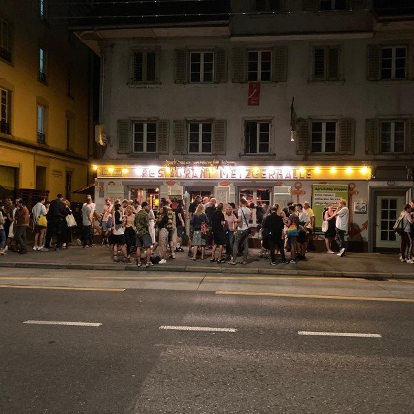 Hafenbar zur Metzgerhalle