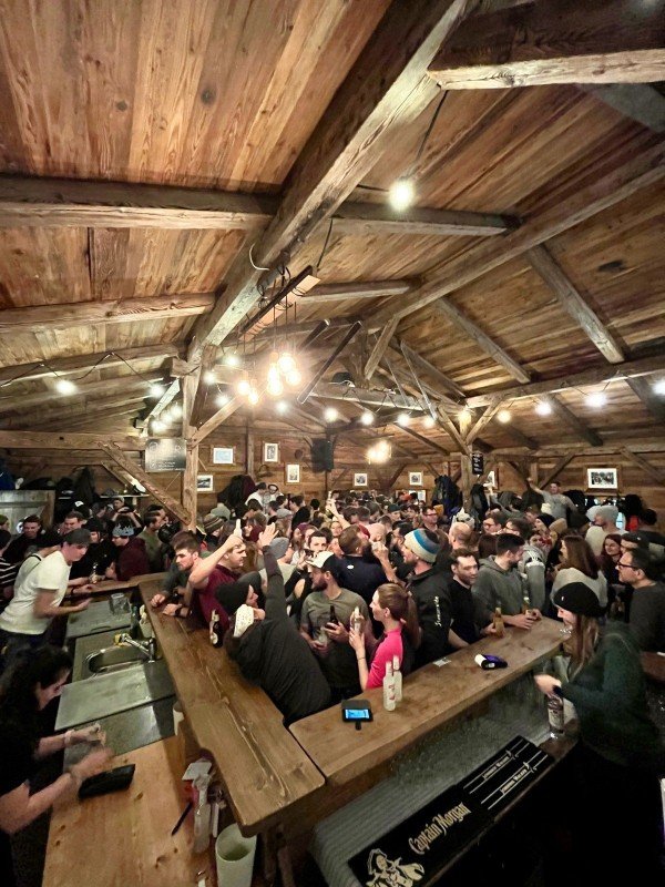 Bars et clubs, Hütte Lenzerheide