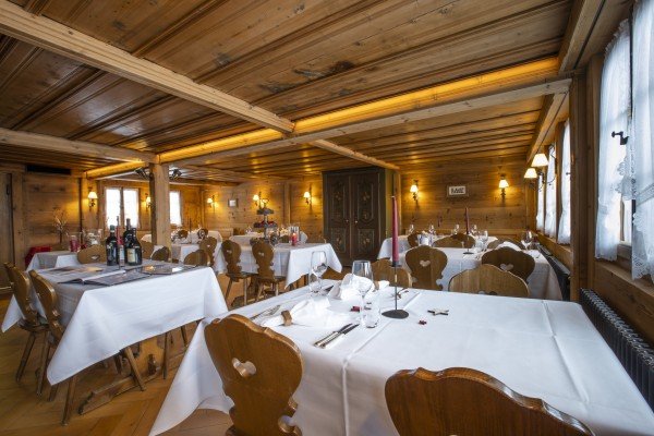 Hotel Restaurant Bären Gsteig