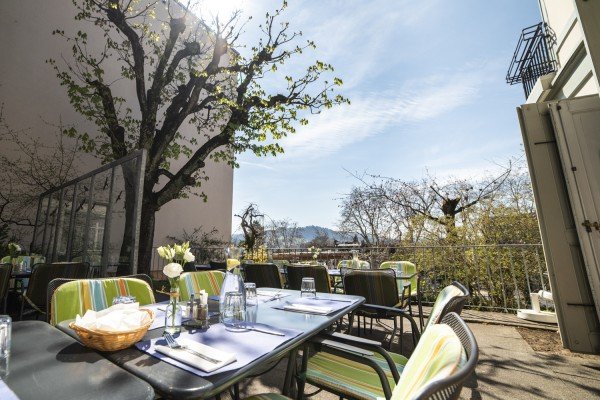 Azurro Restaurant