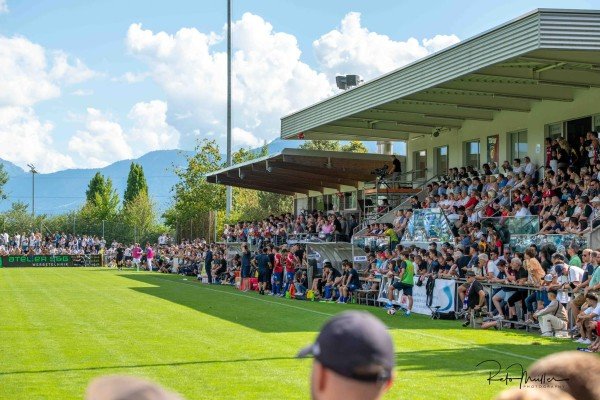 Stadion Eizmoos