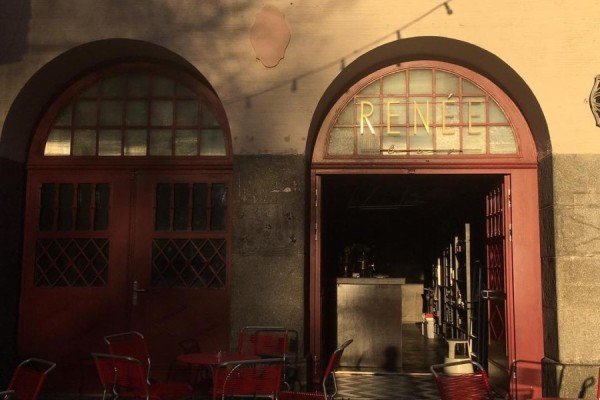 Renée Bar