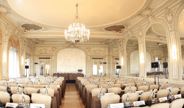 Sedi di conferenze, Grand Hotel Suisse Majestic