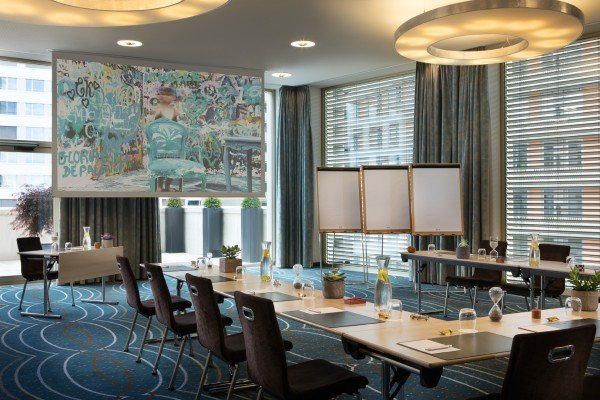 Sedi di conferenze, Renaissance Zurich Tower Hotel