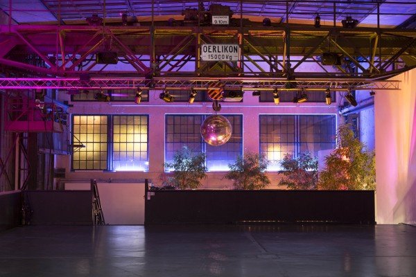 Halle7 - Events mit imposanter LED Wand - Halle 7
