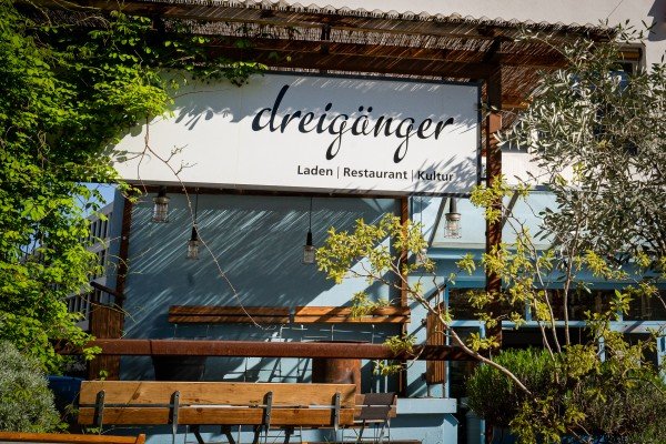 Genusslocations, Dreigänger