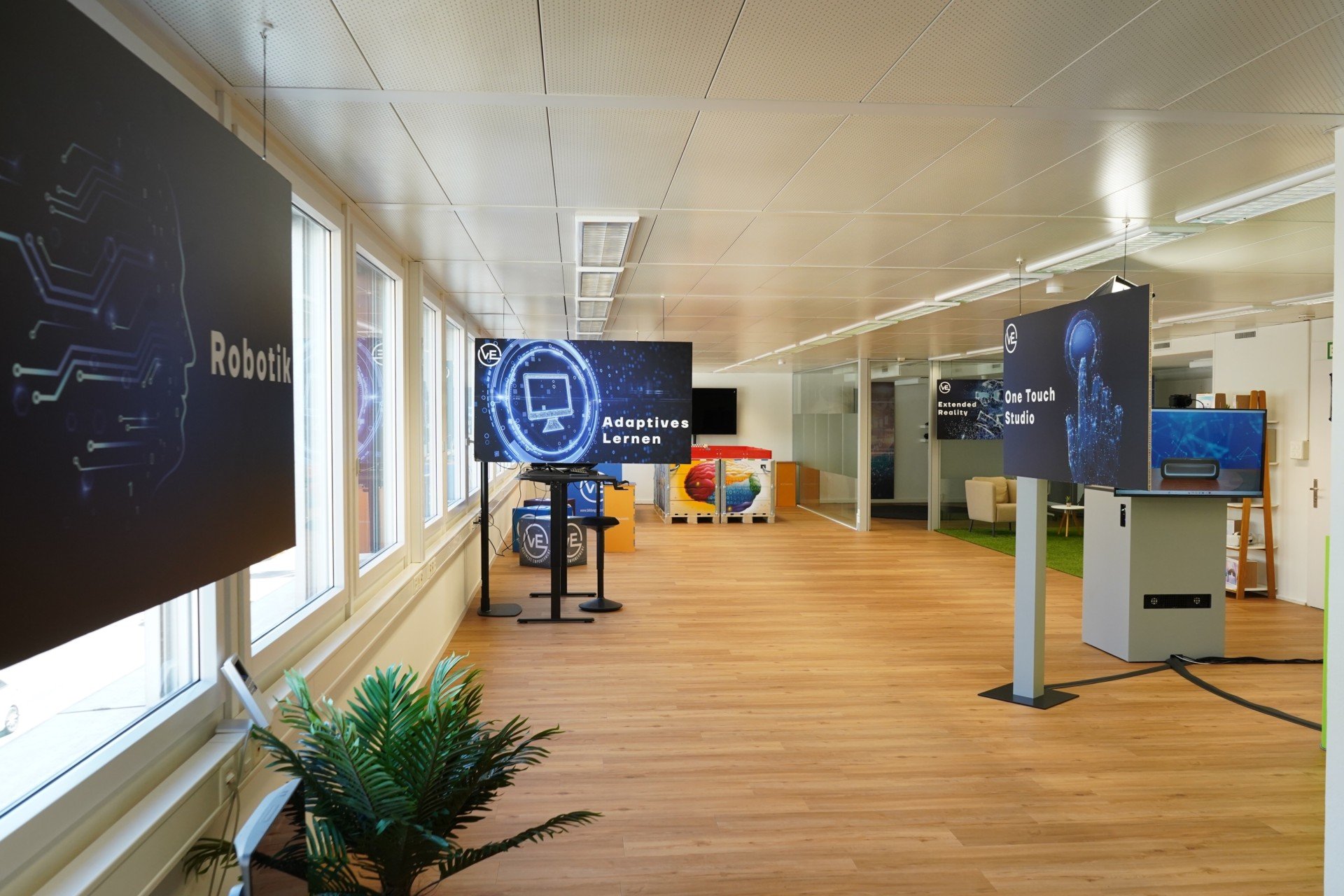 vE Innovation & Learning Lab / Studio