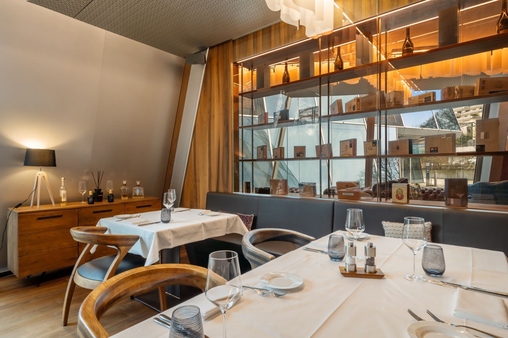 Restaurant Pyramide by Itaki