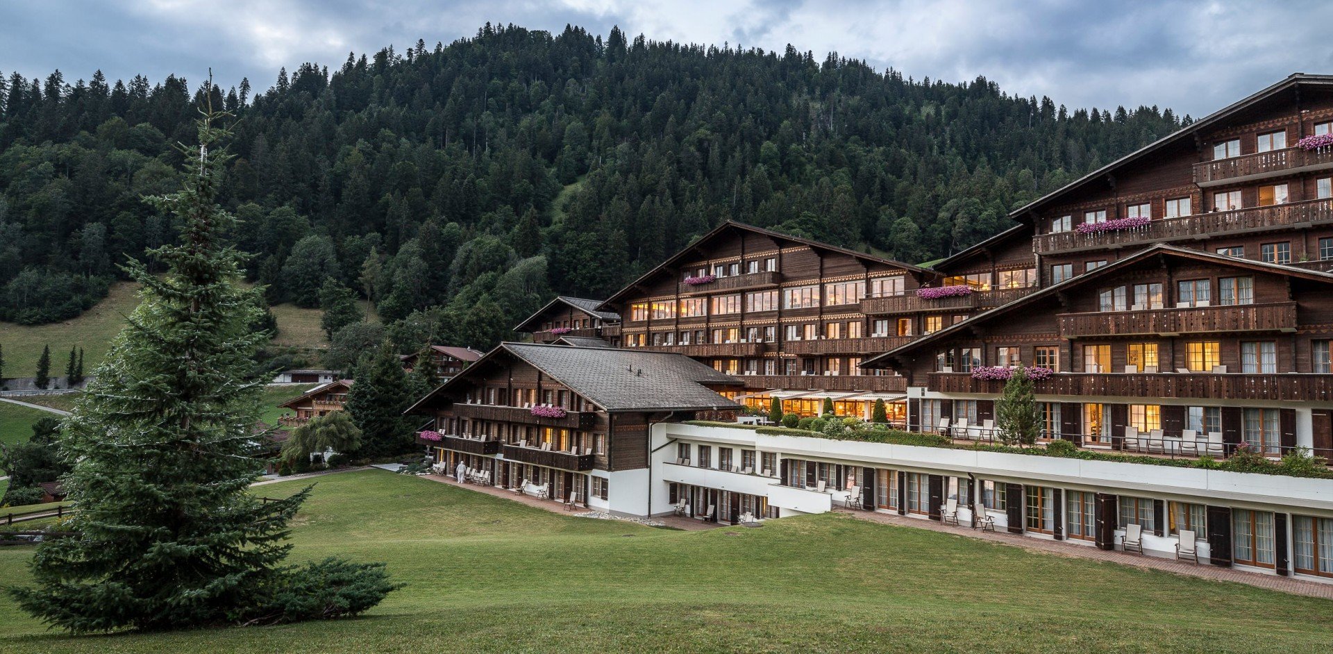 HUUS Gstaad Hotel