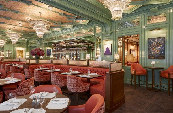 Baur's Brasserie & Bar