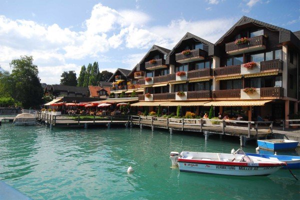 Hotel Restaurant Seegarten Marina