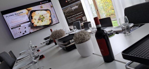 FLYFSX.CH // International Airport Riehen