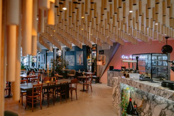 Armando's by Vergani Löwenplatz