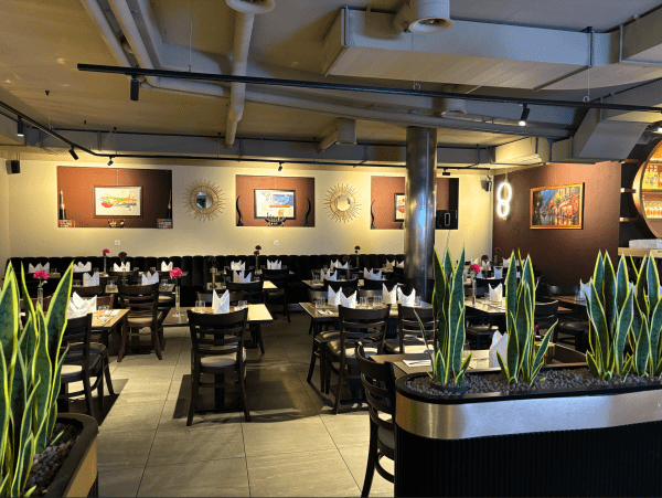 Kohinoor Indian Restaurant