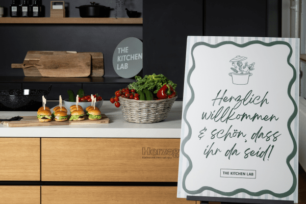 THE KITCHEN LAB