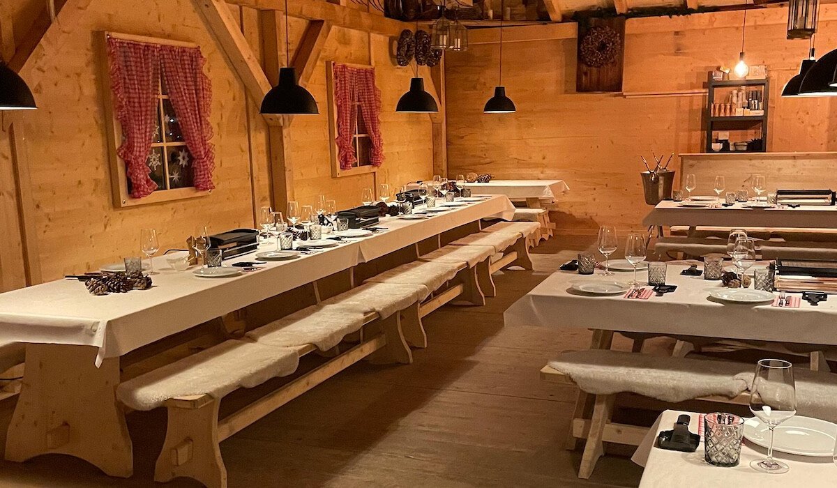 Gemütliches Chalet-Erlebnis von THE VALLEY Lounge im Kemptthal