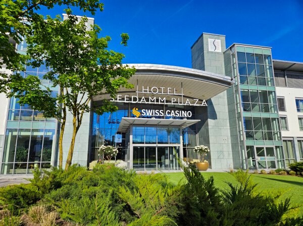 SEEDAMM PLAZA