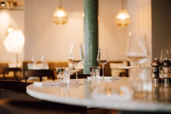 Olív Restaurant & Bar