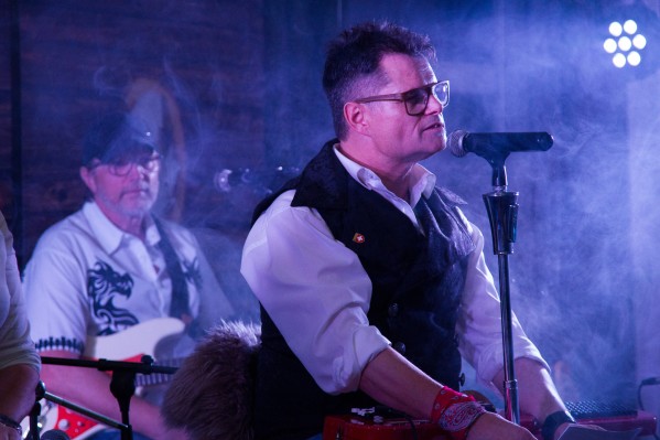 Band Martens