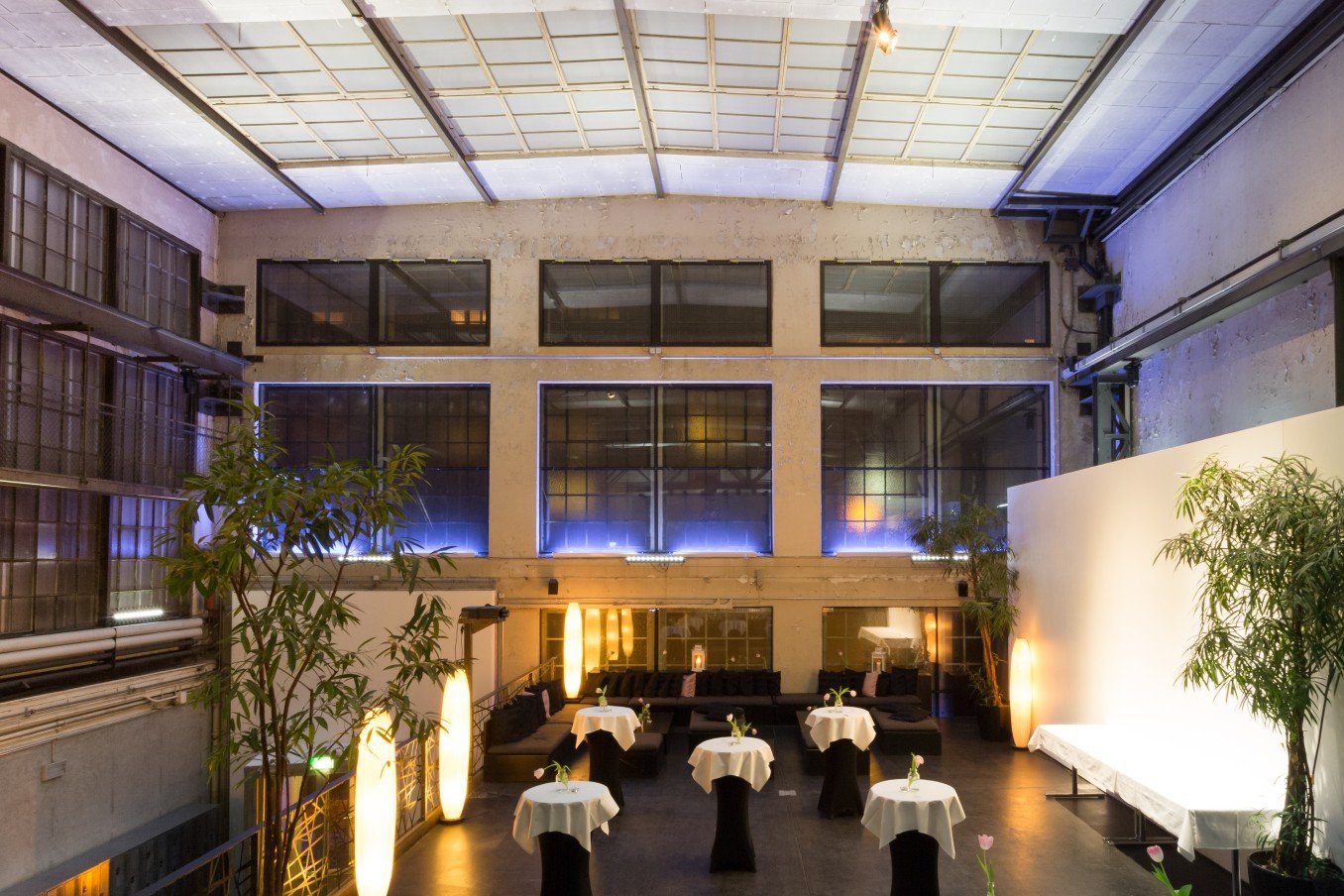 Halle 7 - powered by "blindekuh"