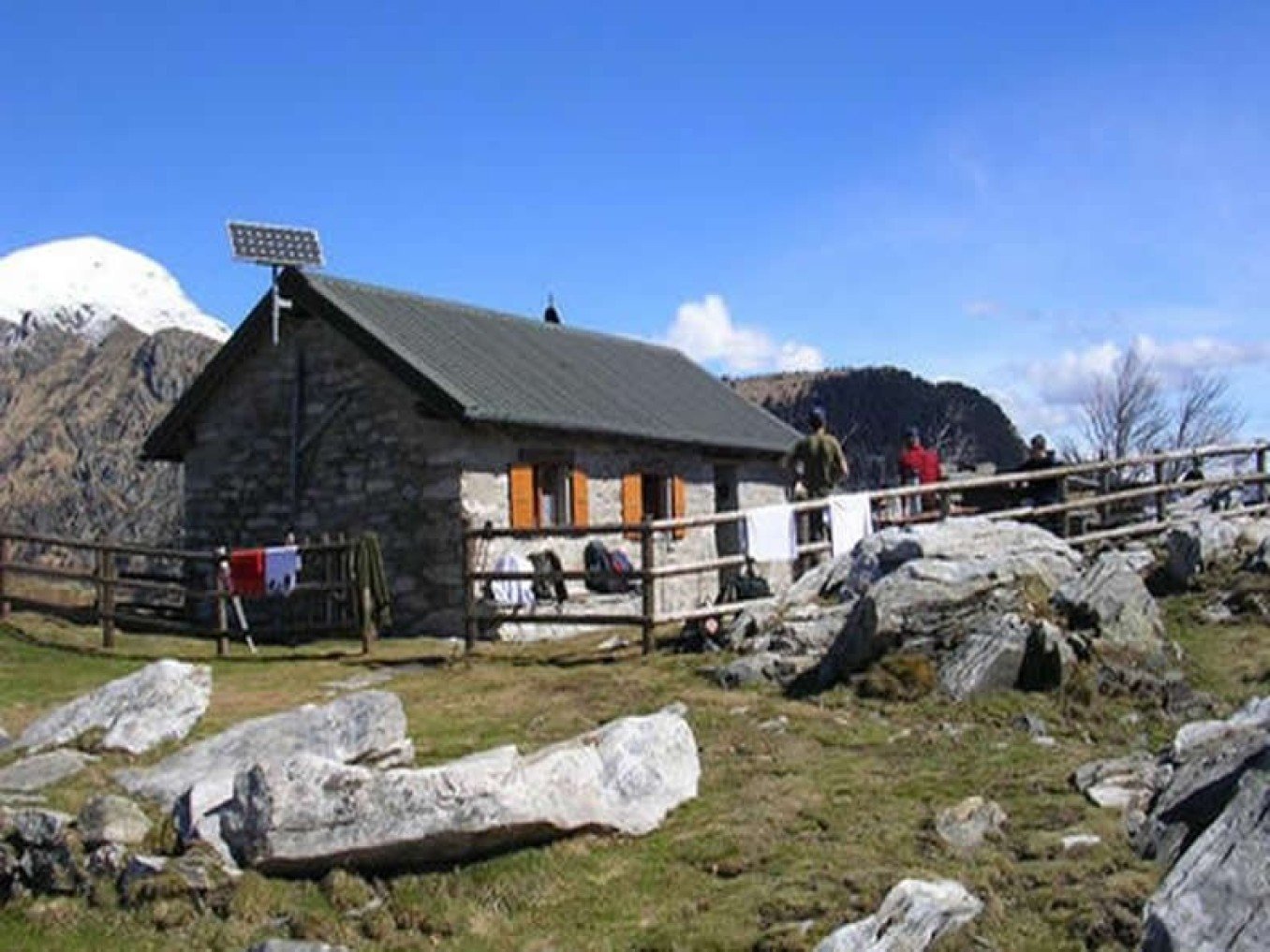 Capanna Alpe Mognone