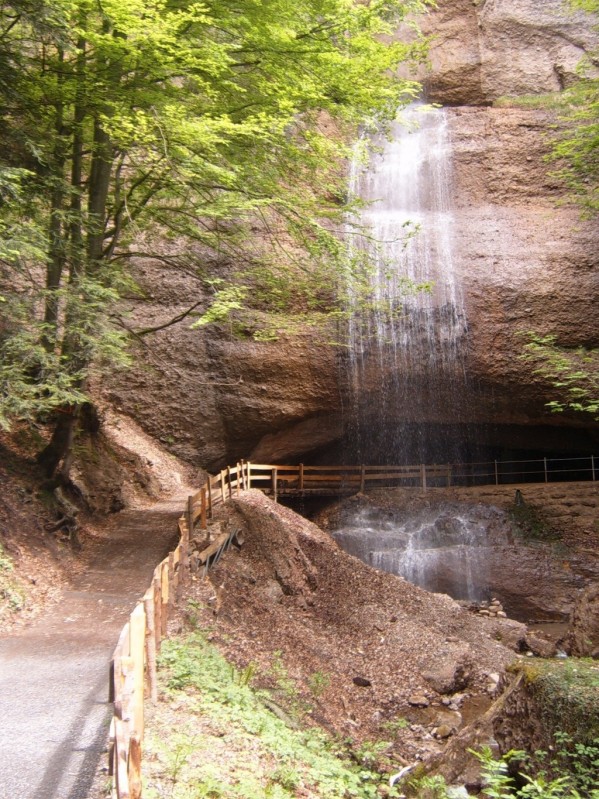 Höhle Gruebisbalm