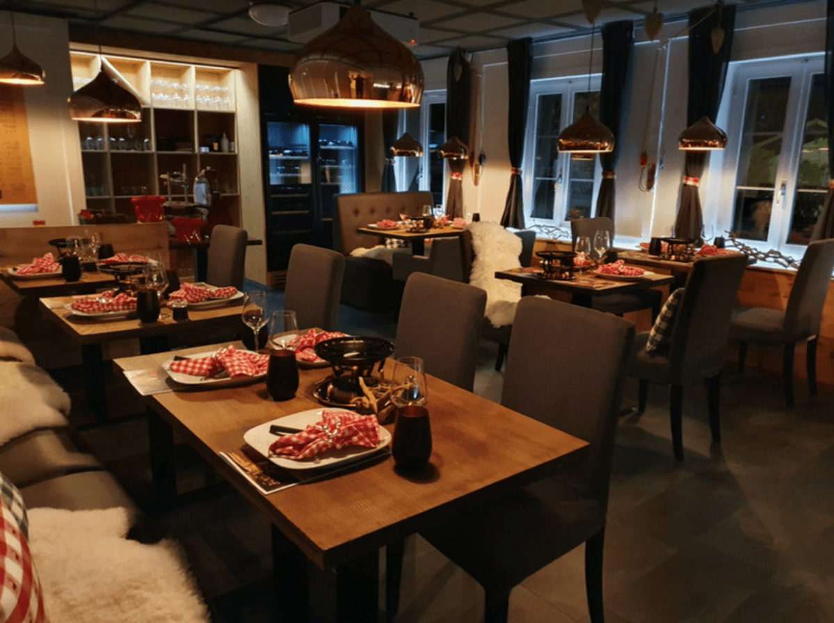 Seerestaurant Zunfthaus Kreuz in Oberwil b. Zug mieten für Events