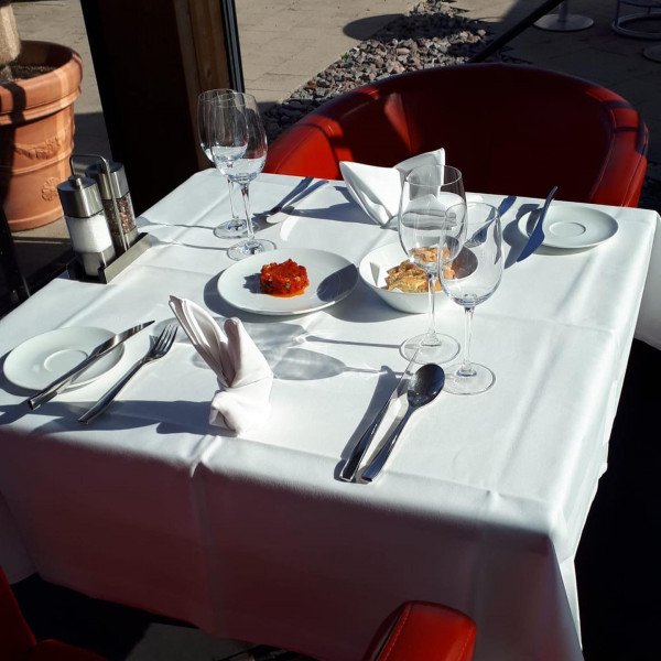 Restaurant Runway34