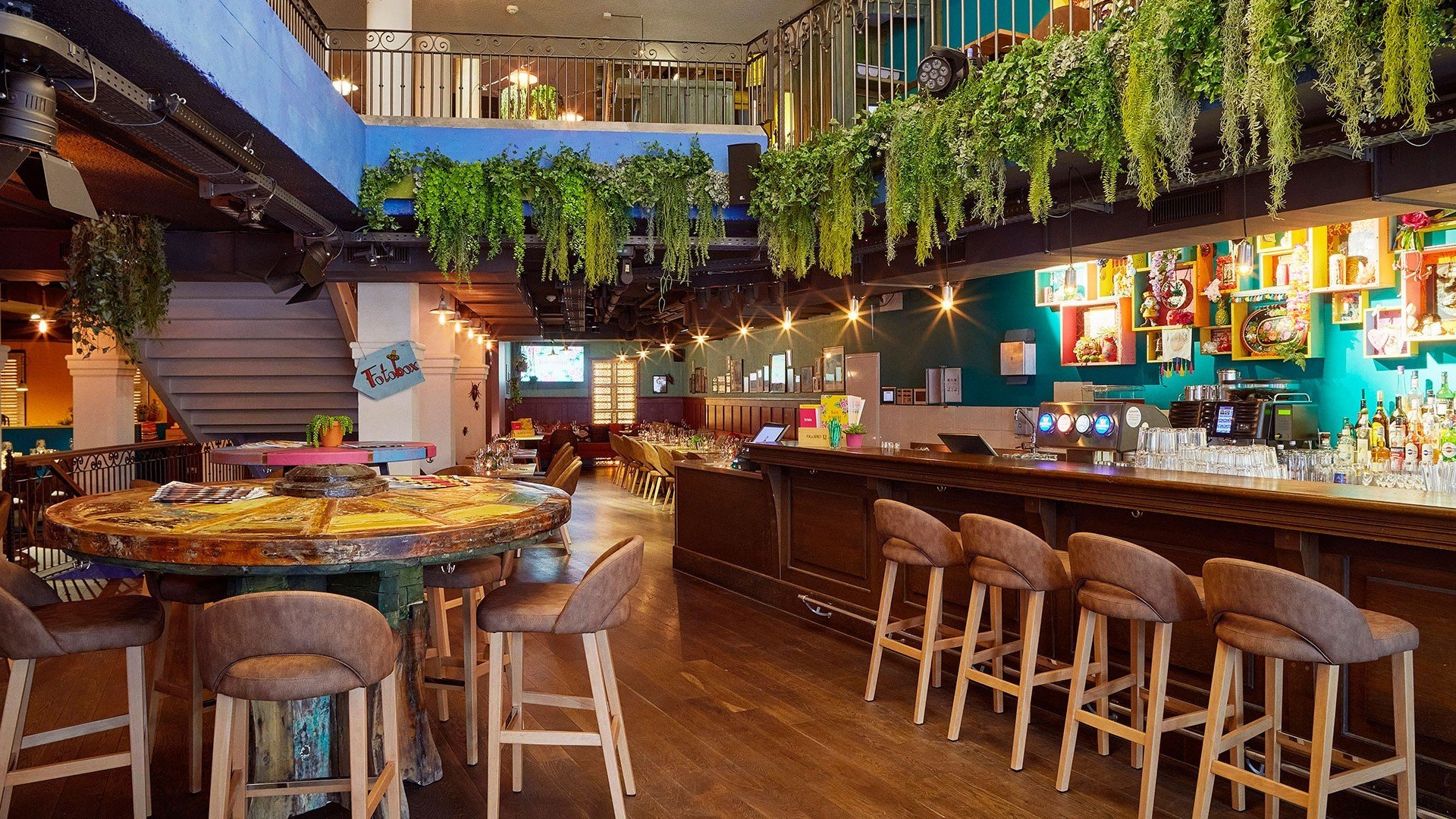 Cucaracha Restaurant