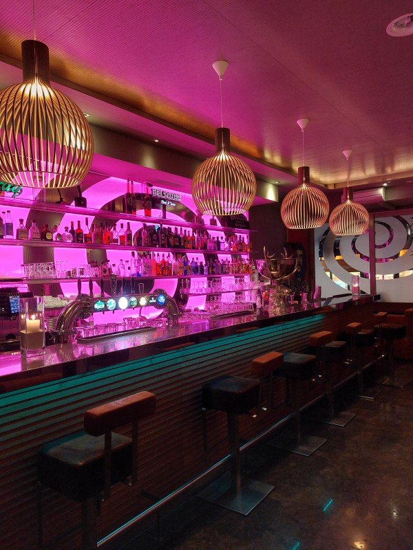 MANTRA Bar - Café - Lounge