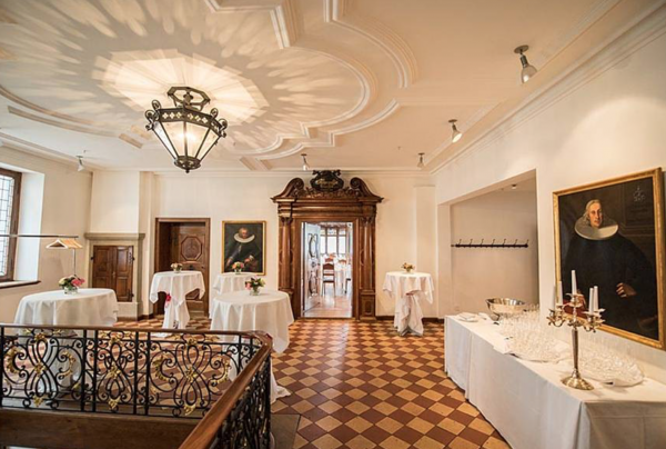 ZUNFTHAUS ZUR ZIMMERLEUTEN